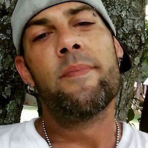 Meet your Posher, Adam